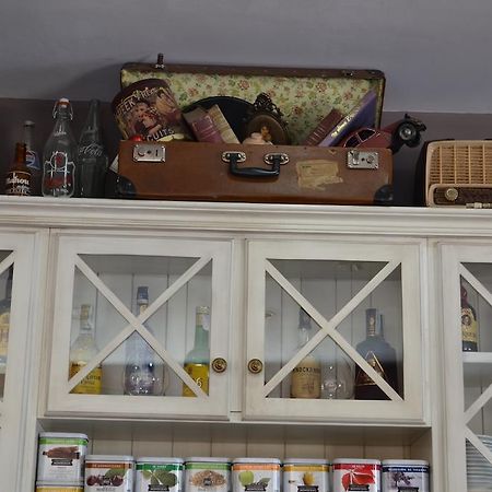 Hostal Quevedo Леон Екстериор снимка