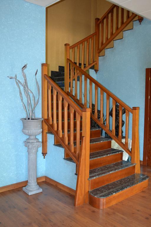 Hostal Quevedo Леон Екстериор снимка